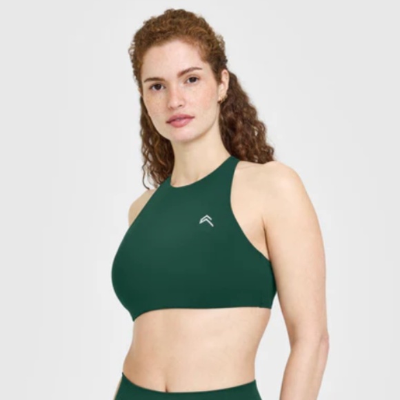 Easy Lift High neck Sports Bra - Picture 1 of 4